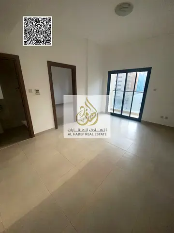 شقه غرفه وصاله ايجار سنوى تانى ساكن قريب من مدرسه الحكمه
