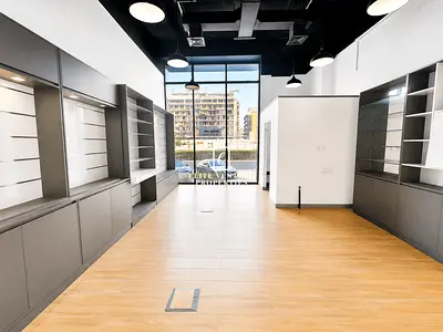FULLY FITTED | COMMERCIAL ACTIVITIES | SPACIOUS