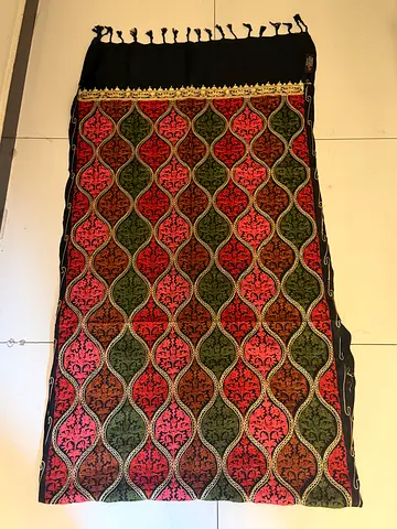 Handwoven patterned shawl with tassels - good condition