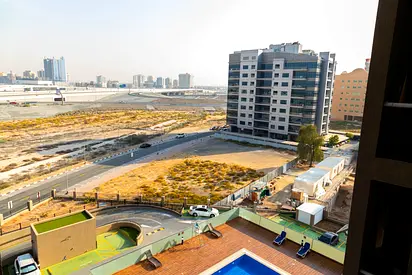 AMAZING1 1BR Apartment For Sale in DSO | With Balcony