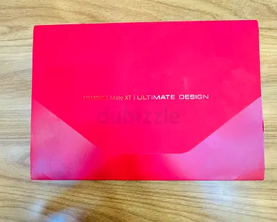 HUAWEI MATE XT
