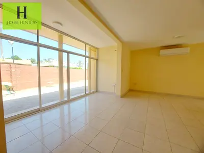 Spacious Villa |Private Yard|Close To Beach