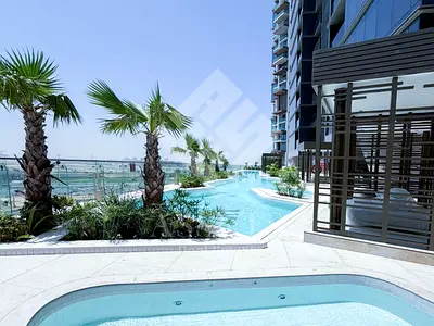 Spacious 1 Bedroom | Creek and MBR City View