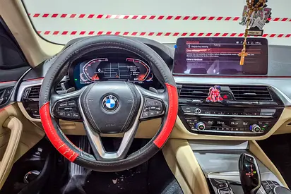 2021 BMW 5-SERIES — миниатюра 10