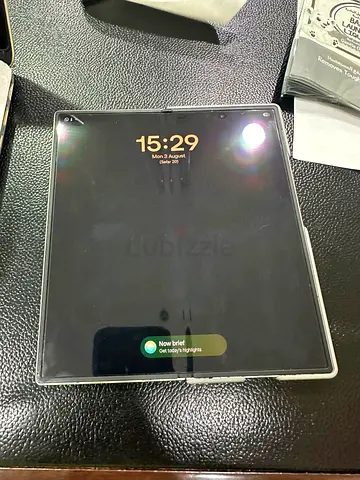 Samsung Galaxy fold 7 Ultra style phone with silicone case (grey) - good condition