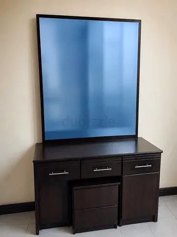 Dressing Table For Sale Price Dhs 250
