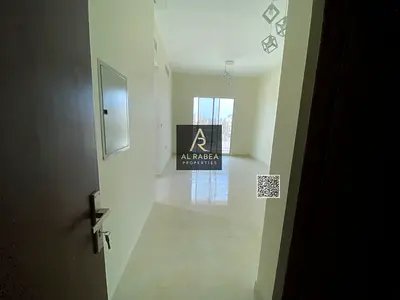 First occupancy - For families - Excellent finishing - Master bedrooms - Open view - Excellent price - Strategic location - Easy access to Dubai and S