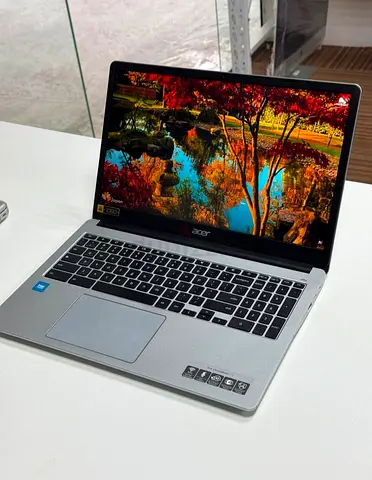 Acer Chromebook - Silver, Good Working Condition