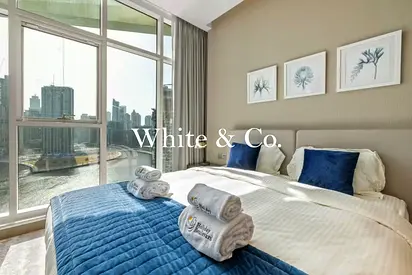 CANAL VIEW / FURNISHED UNIT / HIGH FLOOR