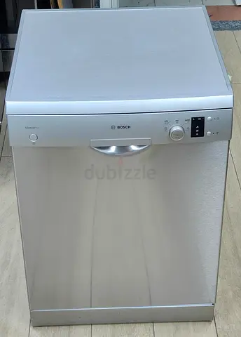 Bosch freestanding stainless steel dishwasher - good condition