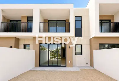 Park View | Large Layout | Close to Amenities