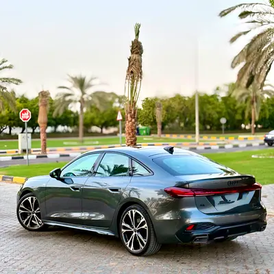 صورة 4 لـ 2025 AUDI A5