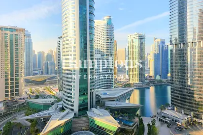 Lake View | High Floor | Vacant Soon