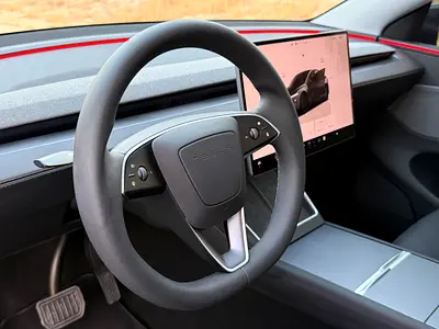صورة مصغرة 12 لـ 2026 Tesla MODEL Y