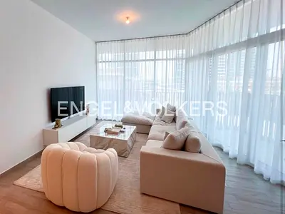 Available September | Contemporary Living | Unfurnished