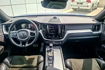 صورة 9 لـ 2018 Volvo XC60