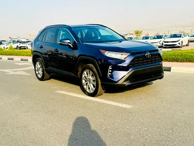 Toyota RAV4 XLE Premium 2021 | American Spec | Leather & Sunroof