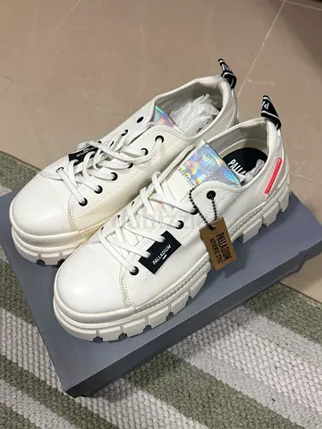 Palladium white chunky sneakers, size 43, new