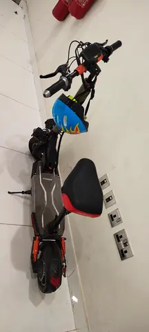 Electric Scooter with Seat — Good Condition.