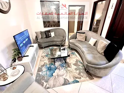 For rent monthly - fully furnished Two-bedroom apartment and living room with hotel furniture - Sharjah - Al majaz 3 - with internet