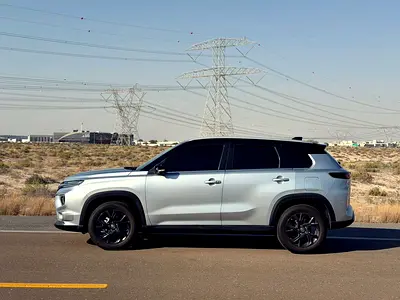 2025 Toyota URBAN CRUISER 照片 7