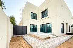 Prime Location | End Unit | Single Row | Brand New