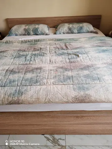 Double Bed – King Size (without mattress)
