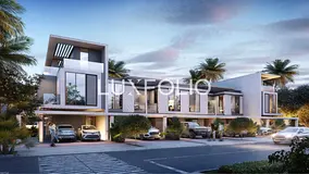 ISLAND LIVING I END UNIT | 5 BR TOWNHOUSE