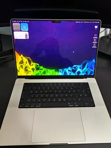 Apple MacBook Pro M2 16" (Silver) - Condition Like New