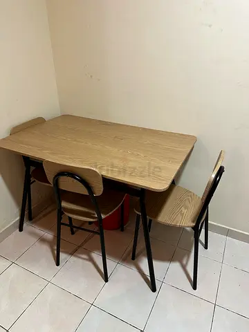 Dinning table