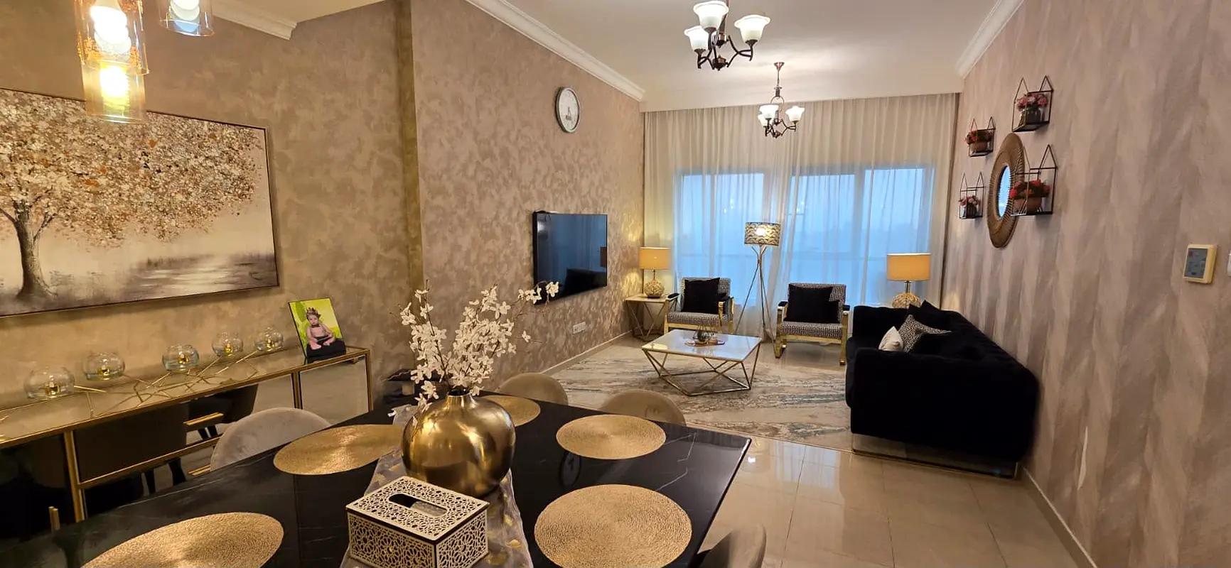 Two-bedroom apartment in Conquer Tower | 1,582 sq ft | High floor with open views | Flexible paymen