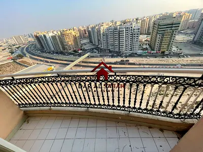 BALCONY+WARDROBE_2BHK DXB SHJ BRDR FAMILY FLAT FULLY OPEN VIEW
