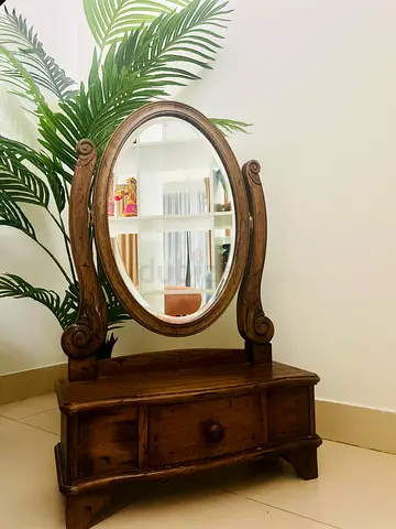 Antique-style pure Wooden Vanity Mirror with Drawer