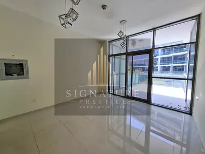 Spacious Studio | Large Balcony | Community View
