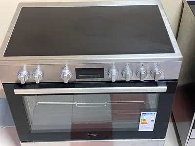 Beko Electric Ceramic Cooker 5 Hubs