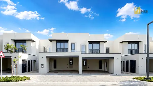 3BR+Maid Townhouse | Large Layout | Near Park