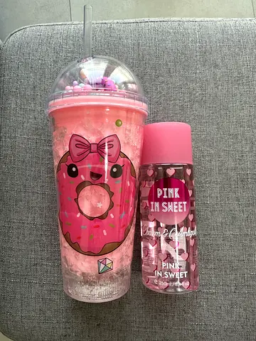 Urgent sale new Donut Themed with straw & free gift Pink In Sweet Body Mist