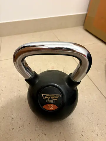 12 kg Kettlebell with chrome handle - used, good condition