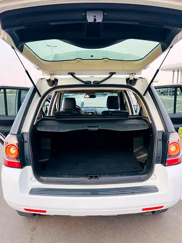 2014 LAND Rover LR2 照片 10