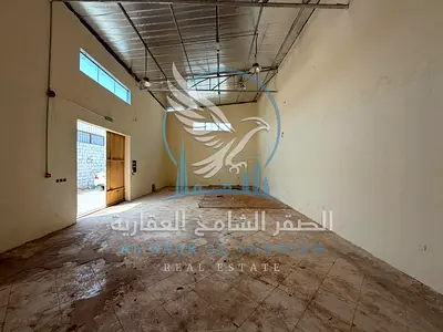 مستودع للإيجار في صناعية 4 بموقع مميز وسهل الوصول مناسب لمختلف الأنشطة التجارية والتخزينية تبلغ مساحته 1200 قدم مربع ويتميز بمدخل خاص يوفر سهولة في حر