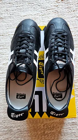 Onitsuka Tiger Mexico 66 SD (Black/White)
