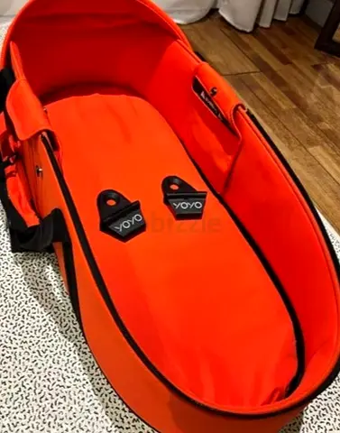 Yoyo bassinet with adapter