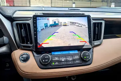 2017 Toyota RAV 4 — фото 14