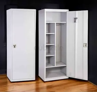 Metal Wardrobe/Locker with Shelves and Hanging Rail - White