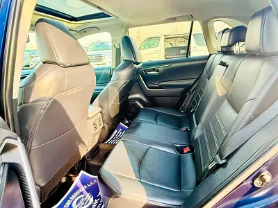 صورة مصغرة 7 لـ 2021 Toyota RAV 4