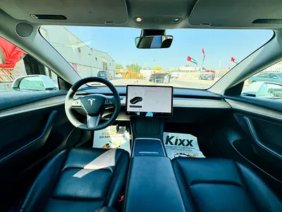 2022 Tesla MODEL 3 — фото 10