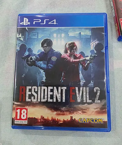 Resident evil 2 like brand new condition ps4