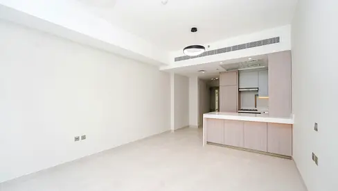 High End | Spacious Studio | Pool View | Call Now