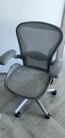 Herman MillerAreon Classic Chairs For Selling
