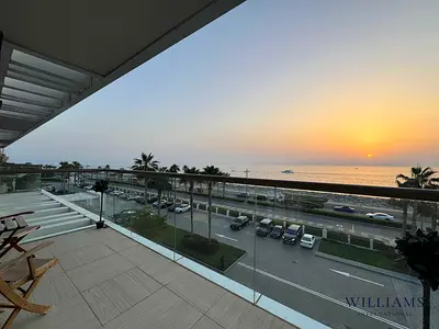 Vacant | Sunset views | Modern